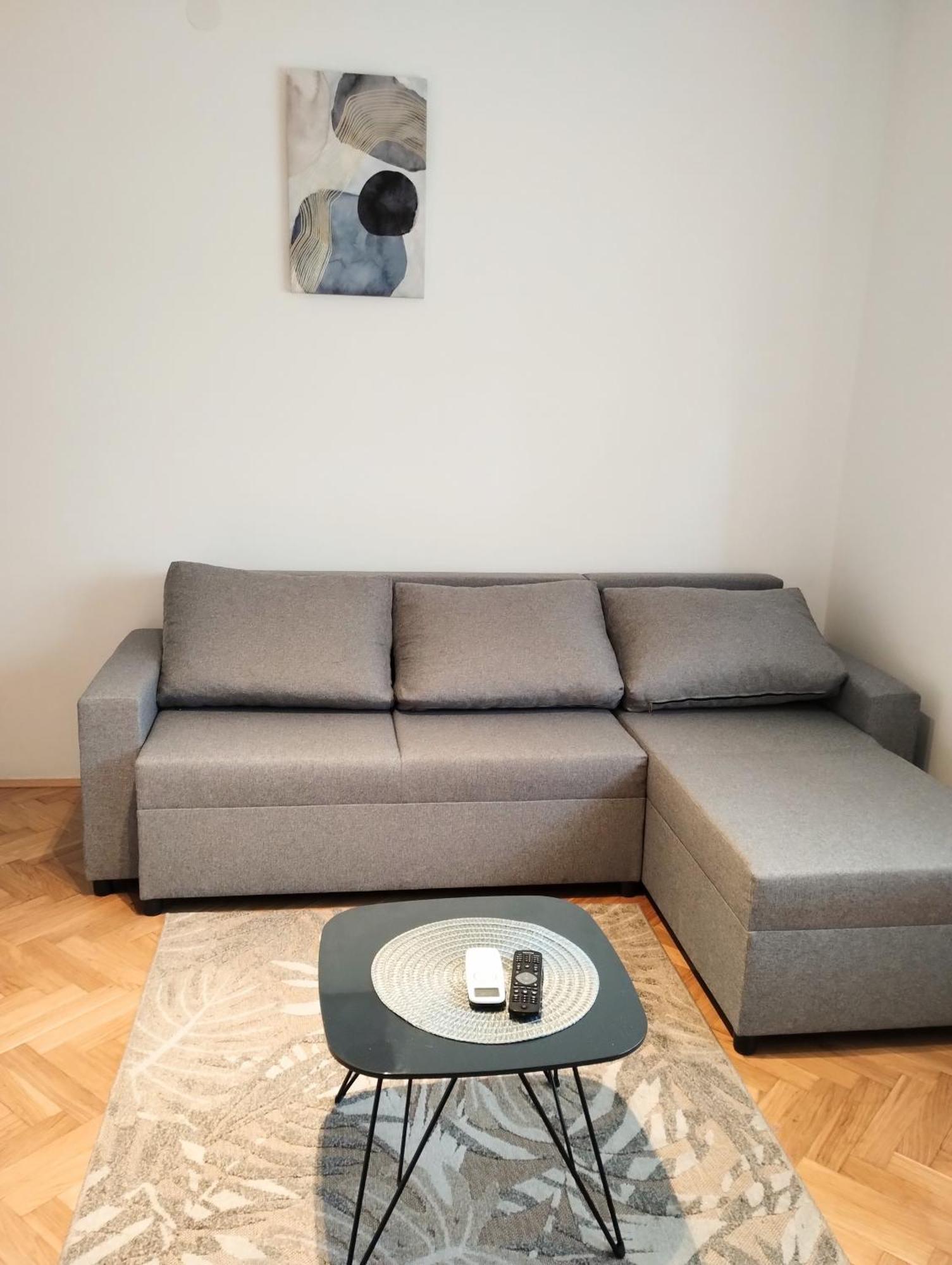 Hipodrom Appartement Zagreb Buitenkant foto